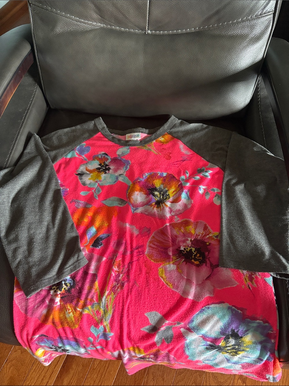 LuLaRoe Girls' Floral Raglan Top - Hot Pink and Gray